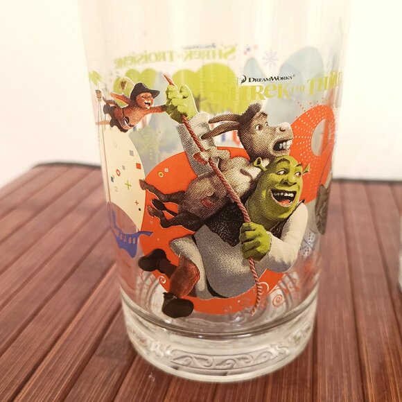 RARE 2007 Shrek McDonalds Glasses (Two) - Picture 4 of 12